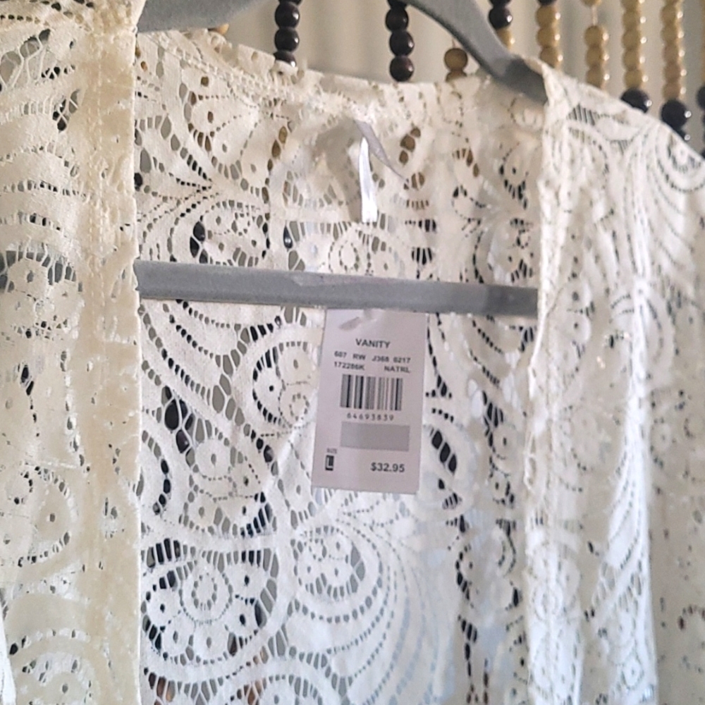 Gorgeous boho cover-up - Picture 4 of 7